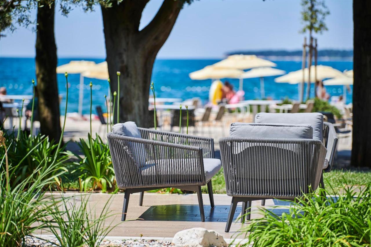 Hotel Umag Plava Laguna Buitenkant foto