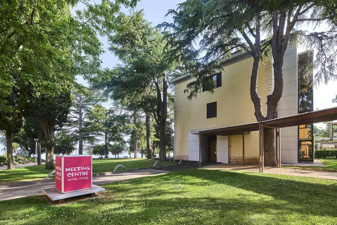 Hotel Umag Plava Laguna Buitenkant foto