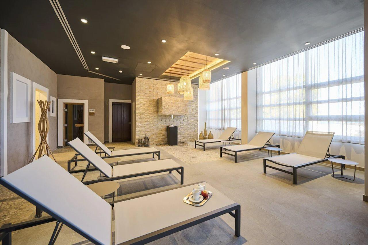 Hotel Umag Plava Laguna Buitenkant foto